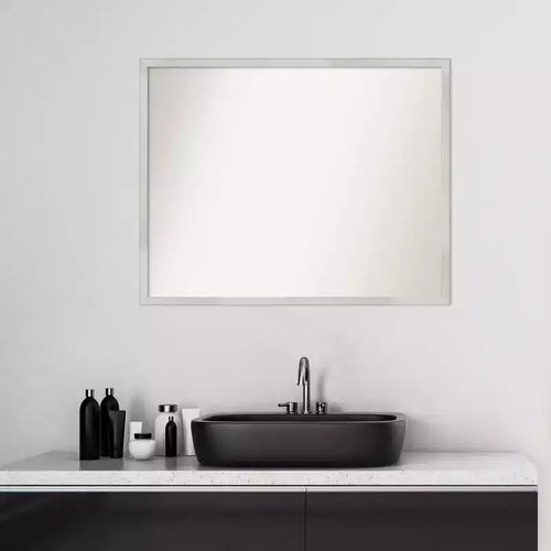 30" x 24" Badezimmer-Wandspiegel aus silberfarbenem Holz, ohne Facettenschliff, modernes rechteckiges Design, zur Wandmontage
