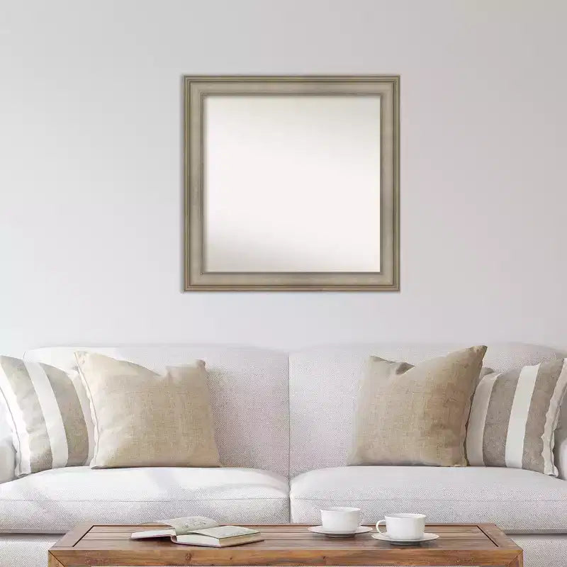 32" x 32" Wandspiegel aus Holz in Antiksilber, ohne Facettenschliff, schmaler Rahmen, modernes quadratisches Design, inklusive Montagematerial