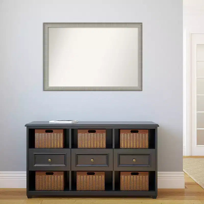 39" x 27" eleganter Wandspiegel in gebürstetem Zinn, schmal, ohne Facettenschliff