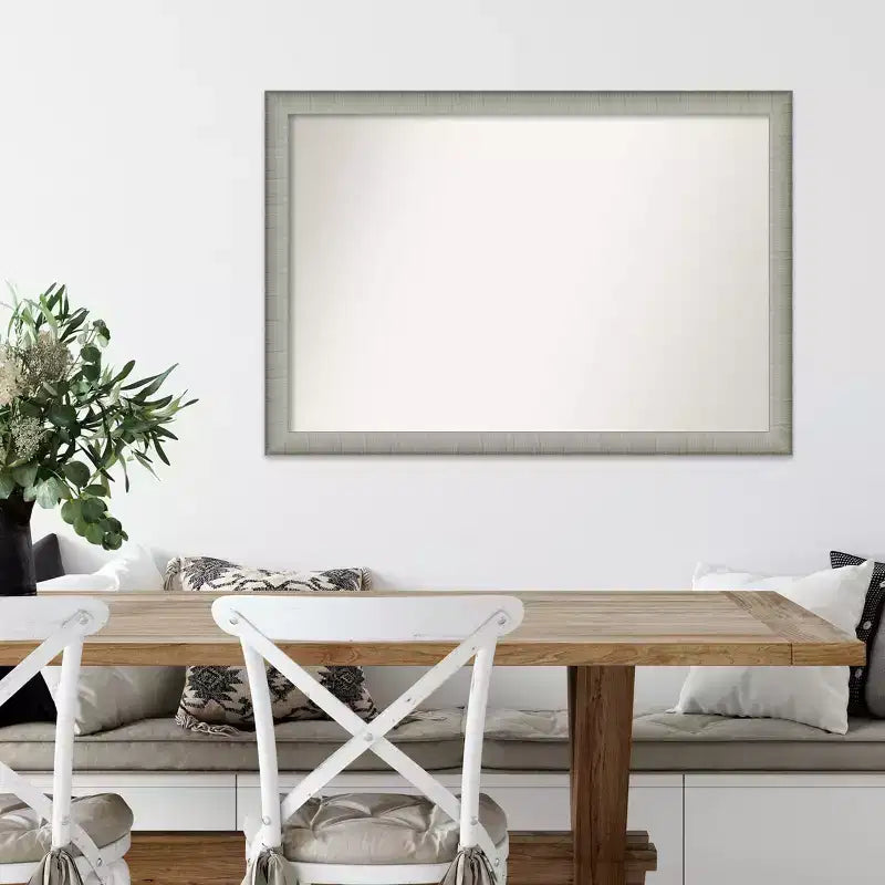 Miroir mural étroit élégant en étain brossé, sans biseau, 39" x 27"