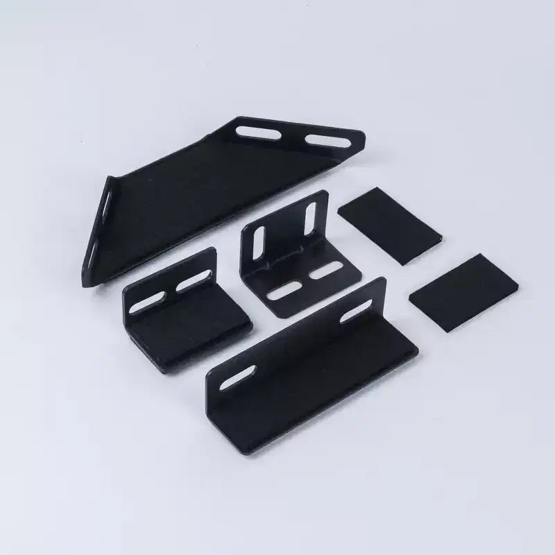 Cama tapizada tamaño king con plataforma, estructura de metal y madera maciza y cabecero de terciopelo con forma especial