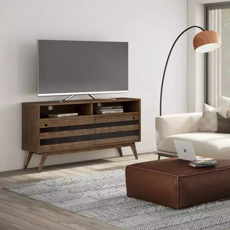 Meuble TV pour téléviseurs jusqu’à 60", en acacia brun naturel vieilli de style rustique, gestion des câbles, étagères réglables
