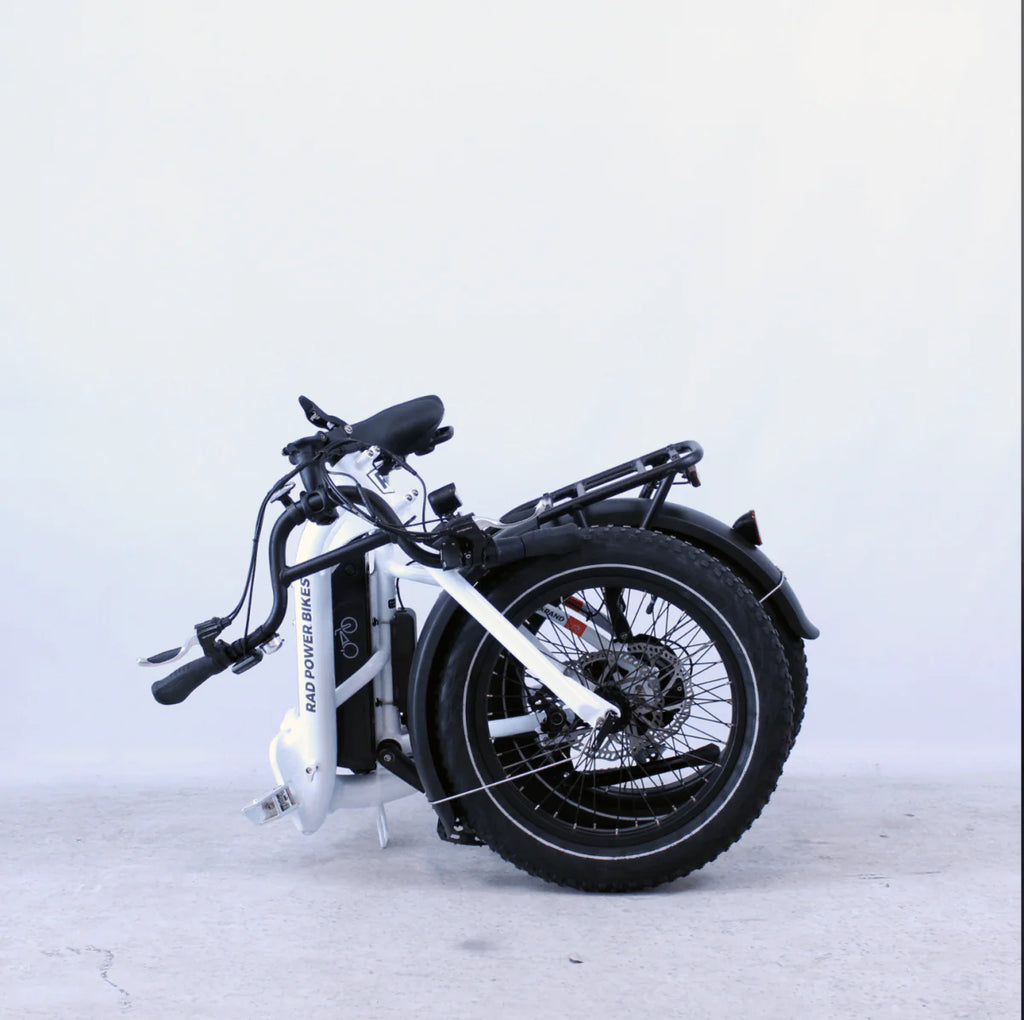 Vélo électrique pliant Rad Power Bikes RadExpand 5 blanc